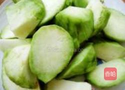 豆瓣蒜香茄子的做法图解1