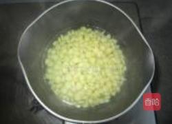 奶酪玉米的做法图解2