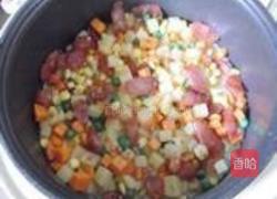 腊肠土豆焖饭的做法图解10