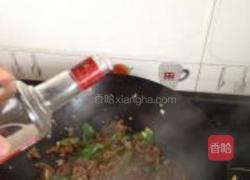 肥肠盖浇玉带面的做法图解10