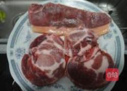 自制川味牛排的做法图解1