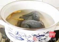 猴头菇银耳乌鸡汤的做法图解4