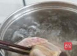 红枣圆肉鸽子汤的做法图解1