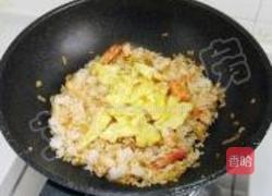鲜虾鸡蛋炒饭的做法图解16