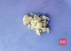 蚝油炒圆白菜的做法图解2