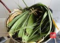 紫薯黄米粽子的做法图解2