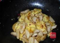 蛋炒鱼丸的做法图解8