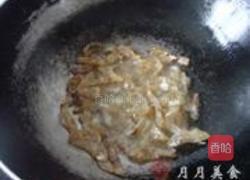 鱼片炒芹菜的做法图解3