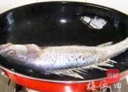 红烧鲈鱼的做法图解2