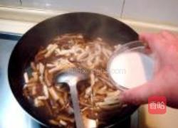 红白豆腐酸辣汤的做法图解7