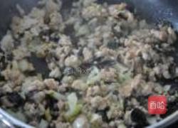 鸡油菌酱肉贝壳面的做法图解2