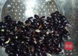黑豆豆腐花的做法图解1