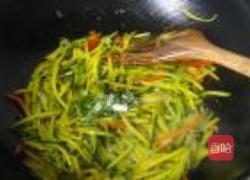 甜椒炒南瓜丝的做法图解6