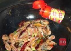 辣炒小红虾的做法图解6