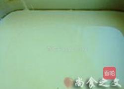 红枣葡萄干玉米糕的做法图解3