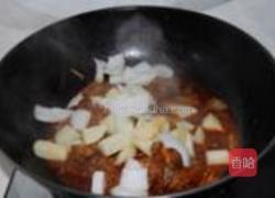 洋葱土豆炖排骨的做法图解5