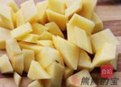 黑椒香煎土豆佐奥利奥迷你饼干的做法图解1