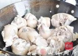 桂圆炖猪脚的做法图解1