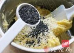 奶香芝麻小蛋糕的做法图解9