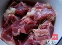 农家丝瓜烧鸭的做法图解2