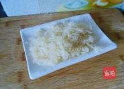 柚子粒拌丝瓜的做法图解2