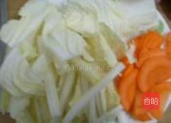 白菜肉丝炒年糕的做法图解4
