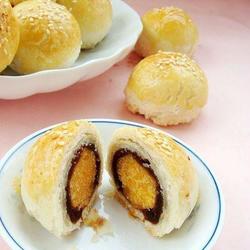 蛋黄豆沙酥的做法[图]