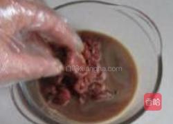 豆花牛肉的做法图解2