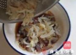 凉拌海蜇丝的做法图解4