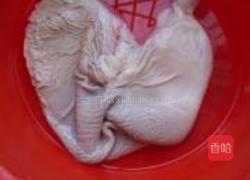 预处理猪肚的做法图解1
