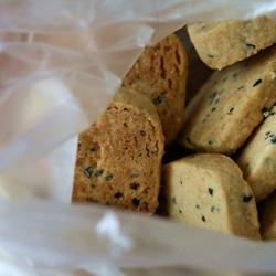 黑芝麻饼干的做法[图]