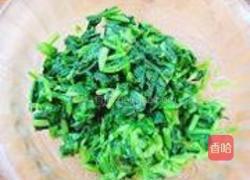 香干菠菜塔的做法图解1