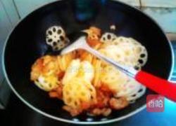 五花肉炒藕片的做法图解6