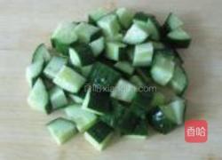 秘制小黄瓜的做法图解3