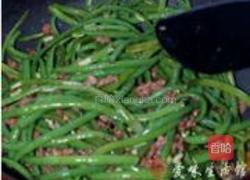 手撕豆角炒肉末的做法图解5