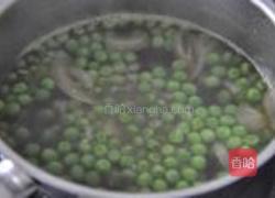 薄荷豌豆奶油汤的做法图解4