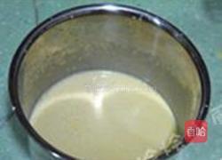 椰香戚风蛋糕的做法图解4