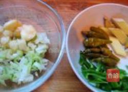 白菜帮子炒猪心的做法图解3