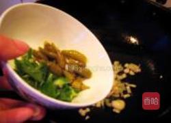 白菜帮子炒猪心的做法图解6