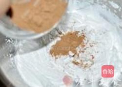 圣诞树桩蛋糕的做法图解11