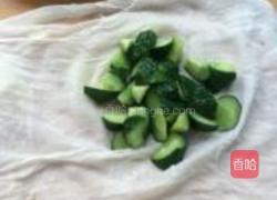 酸辣腌黄瓜的做法图解6