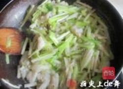 韭黄龙俐鱼柳的做法图解7