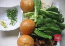 笋菇烧面筋的做法图解2