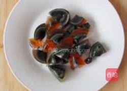 皮蛋香辣豆腐的做法图解4