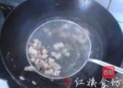 百合瘦肉汤的做法图解5