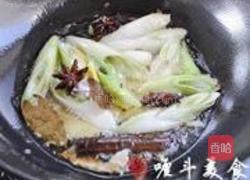 西红柿牛腩面的做法图解3