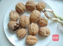 琥珀核桃的做法图解1