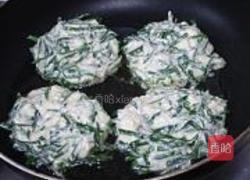 韭菜豆腐鸡蛋饼的做法图解8