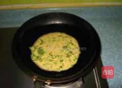 香菜煎饼的做法图解5