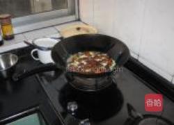 油炸蚕蛹的做法图解4